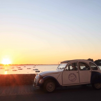 Tour of the Rhuys Peninsula in a 2CV